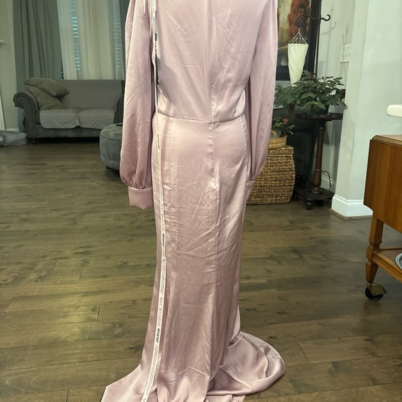 Mac Duggal Pink Long Sleeve V-Neck Gown - Picture 8 of 10